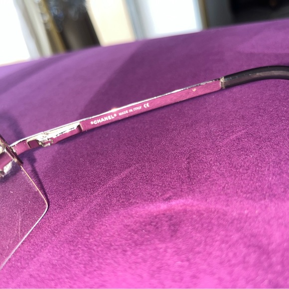 ❌NOT AVAILABLE❌ Authentic Chanel glasses - Picture 4 of 5